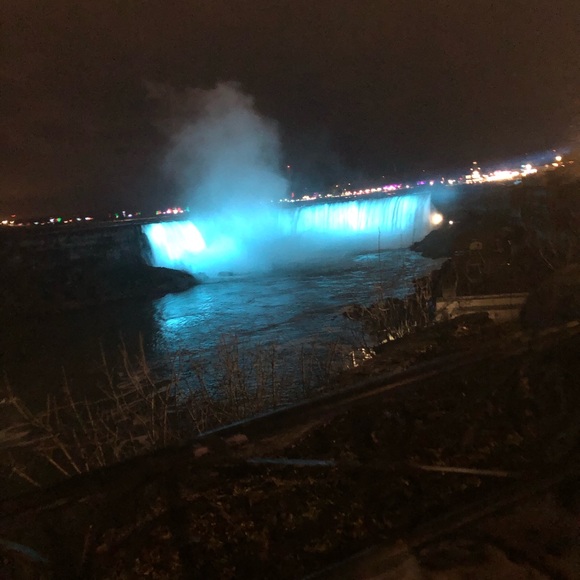 Meet your Posher, Andrea - Picture 1 of 1